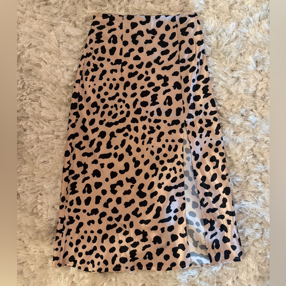 Princess Polly leopard print midi skirt Size 0